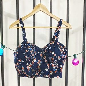 🍑 Floral Strappy Crop Top